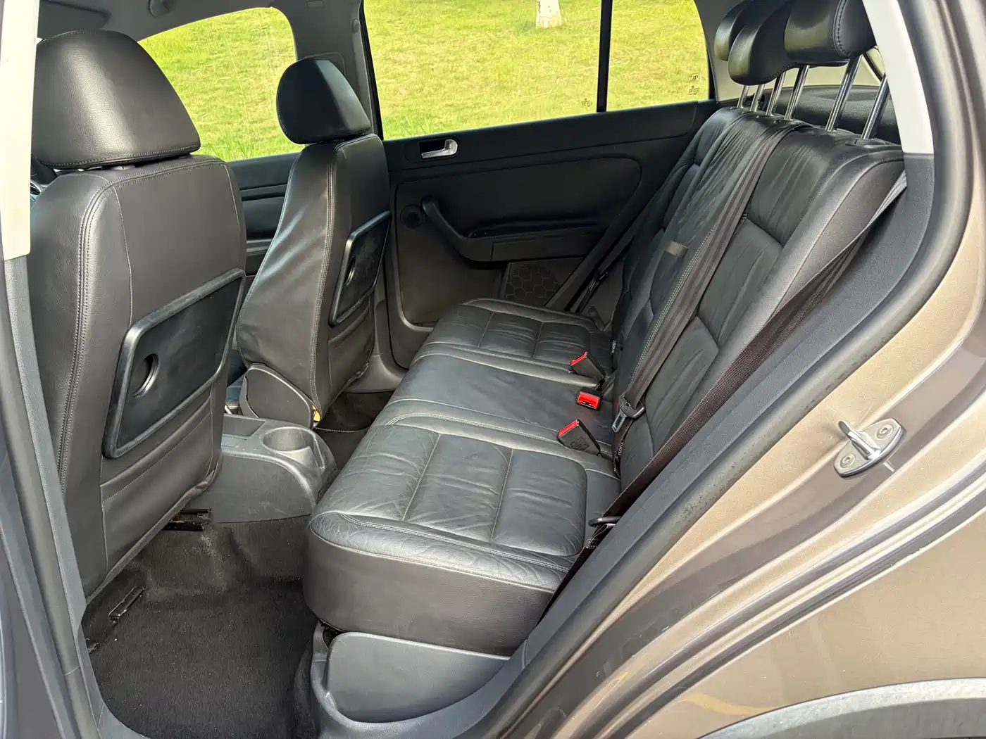 Volkswagen Golf (Import) 2011 1.4TSI Cross Golf фото 12