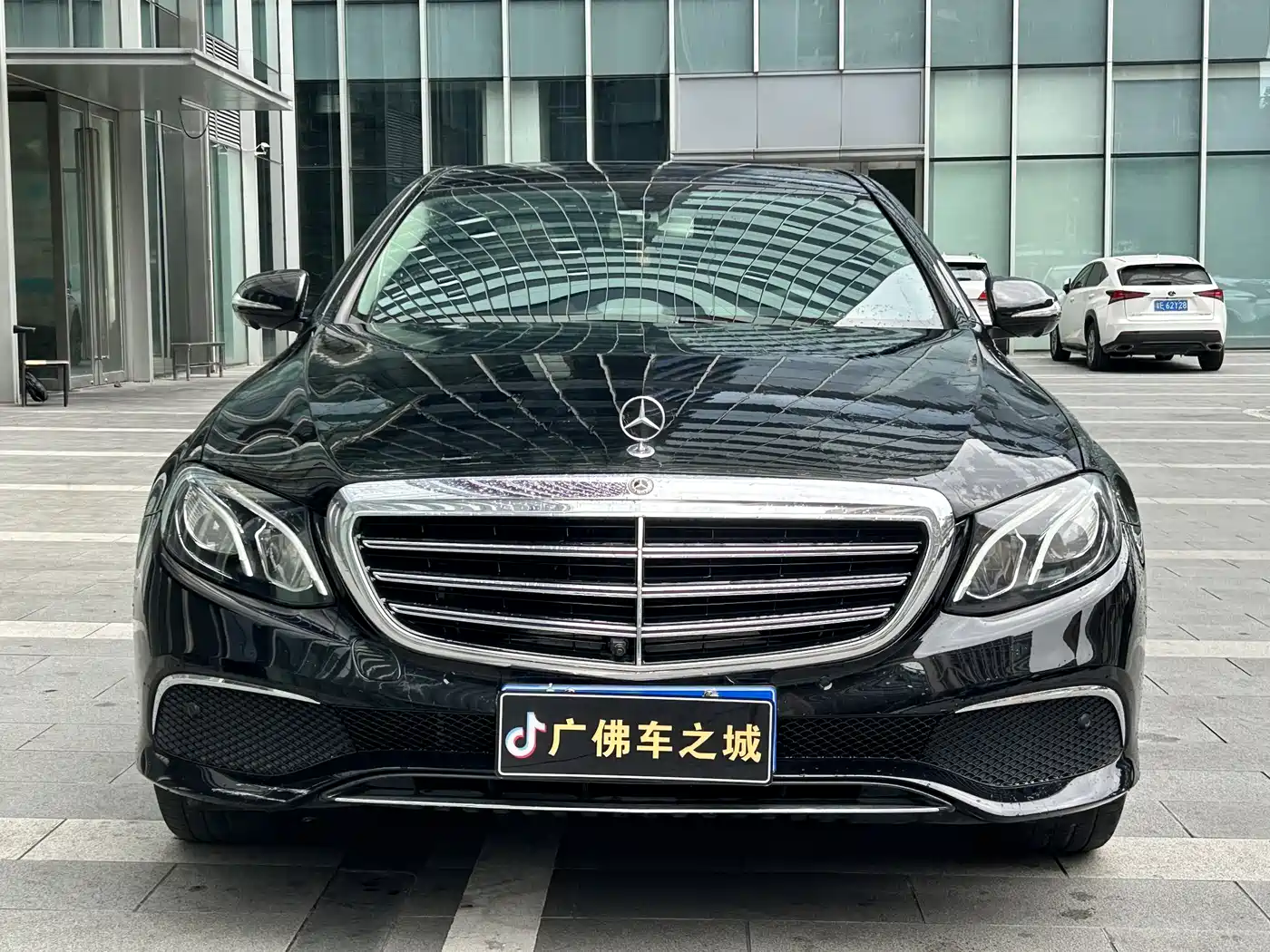 Mercedes-Benz E-Class 2020 Facelift E 300 L Exclusive фото 2