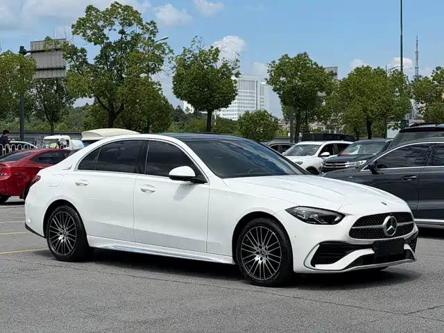 Mercedes-Benz C-Class 2022 C 260 L Sport Edition — фото 2