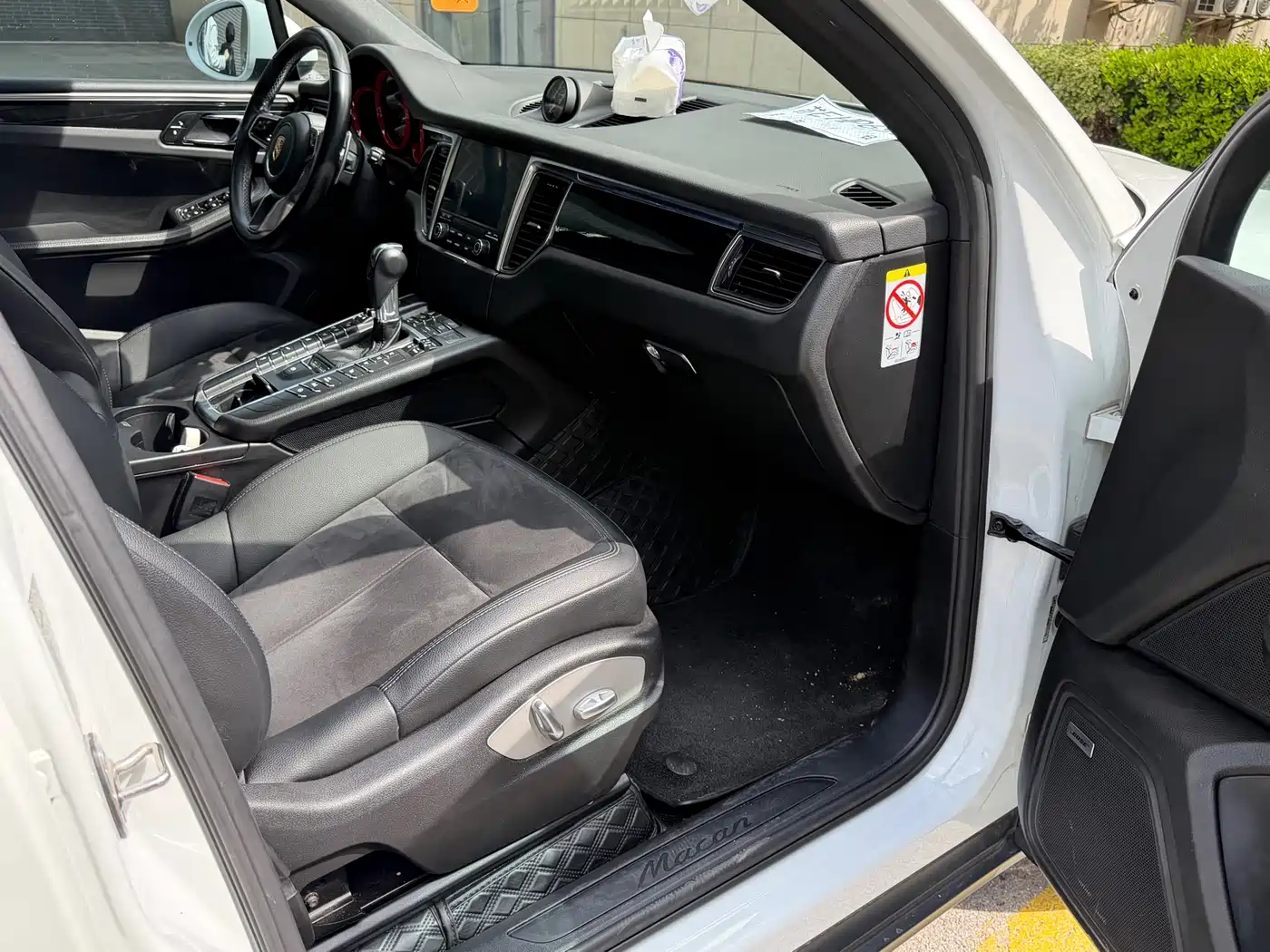 Porsche Macan 2017 Macan 2.0T фото 17