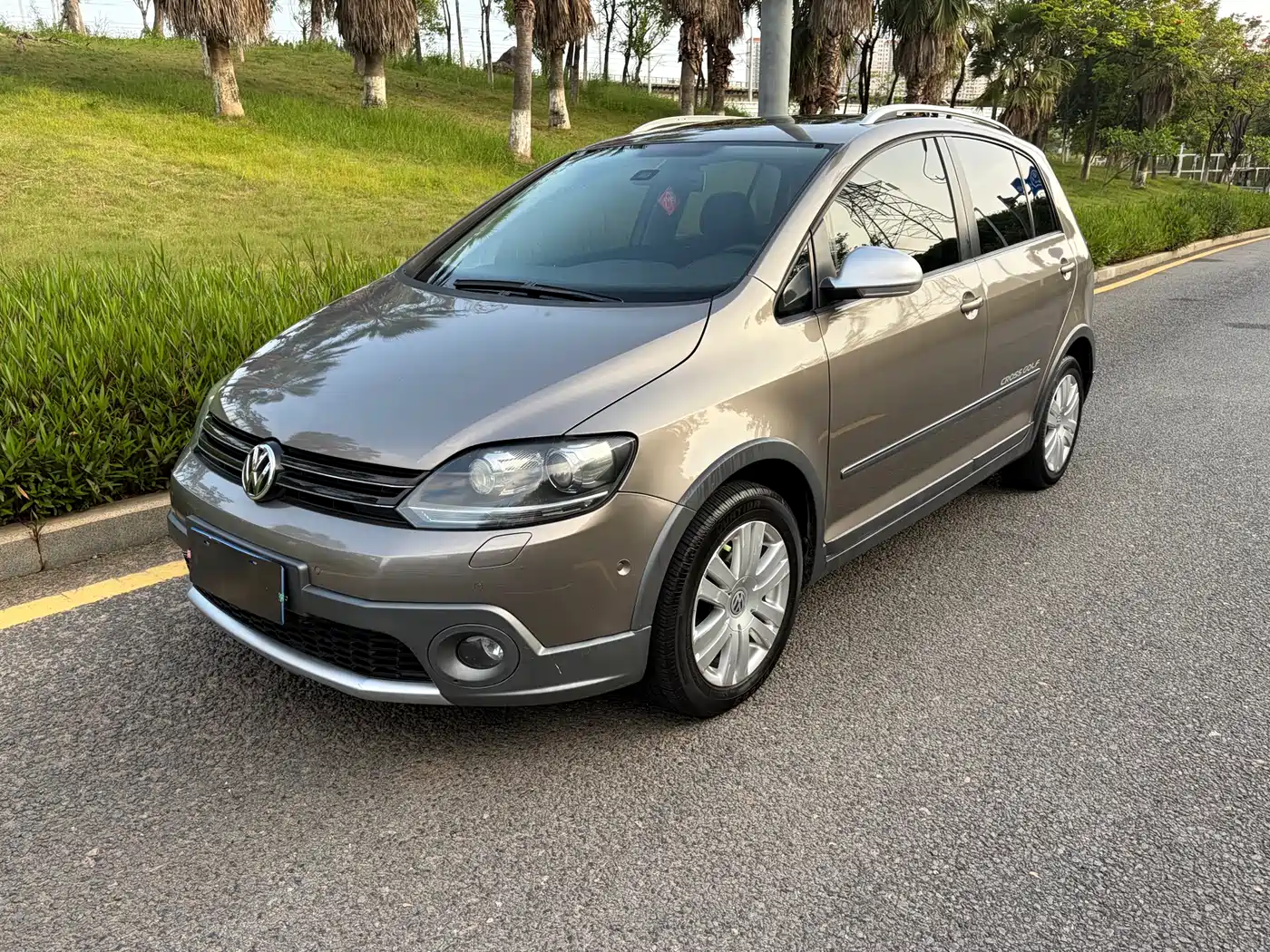 Volkswagen Golf (Import) 2011 1.4TSI Cross Golf