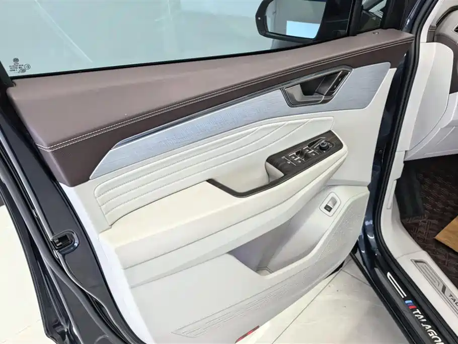 Volkswagen Talagon 2022 380TSI 4WD Luxury Premium Pro Edition 6-seater фото 7