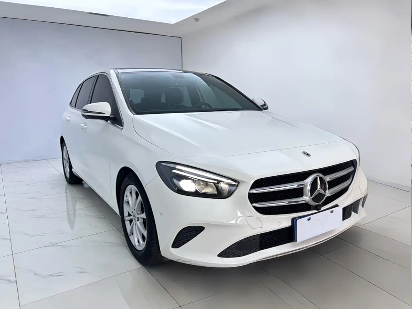 MERCEDES-BENZ CLASS B