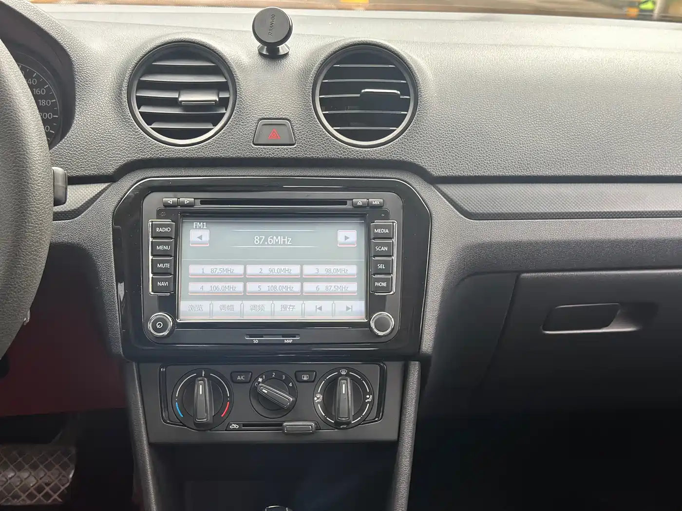 Volkswagen Jetta 2015 Value Edition 1.6L Automatic Fashion фото 10