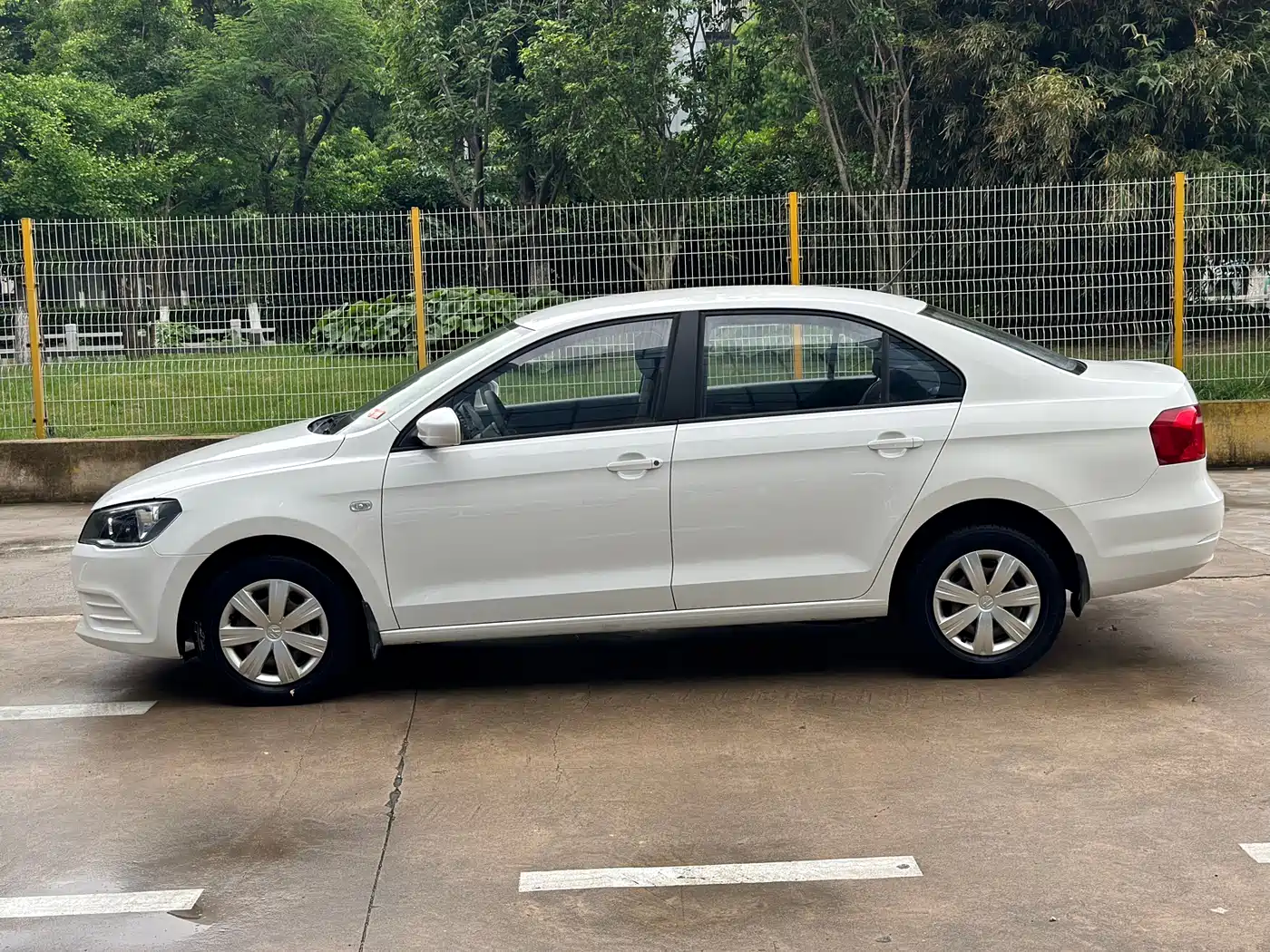 Volkswagen Jetta 2015 Value Edition 1.6L Automatic Fashion фото 5