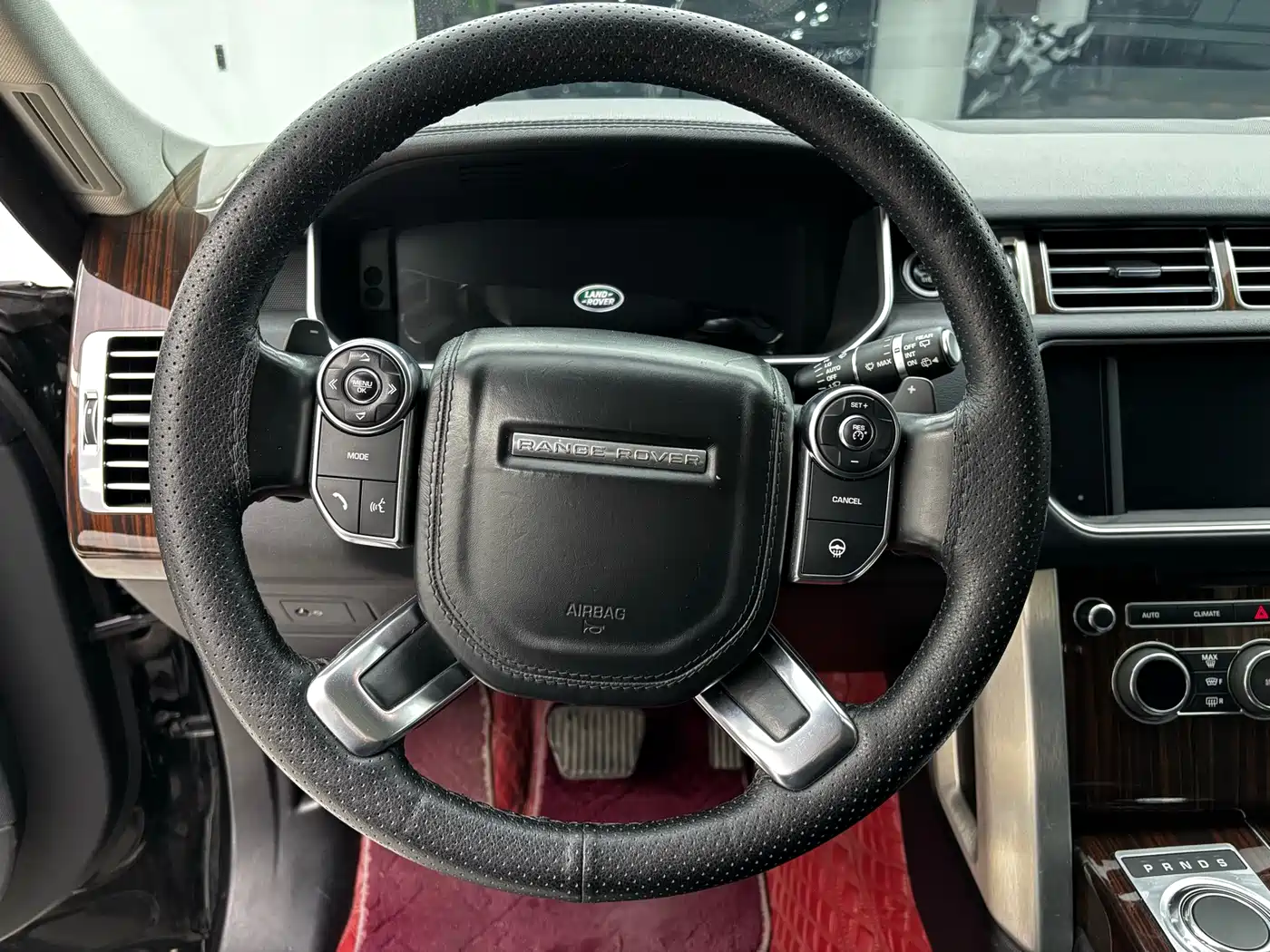 Land Rover Range Rover 2016 3.0 SC V6 Vogue фото 16