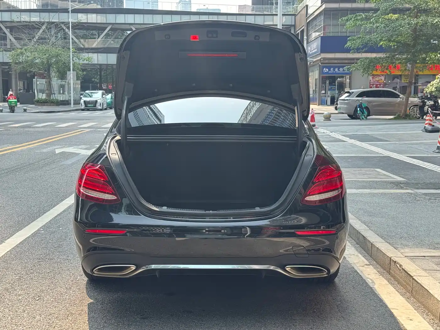 Mercedes-Benz E-Class 2019 Facelift E 300 L Sport Fashion фото 9