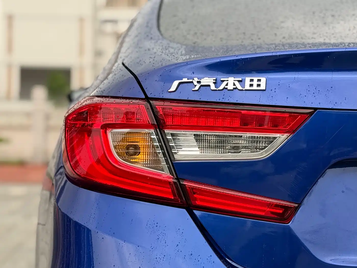 Фото 15 - Honda Accord