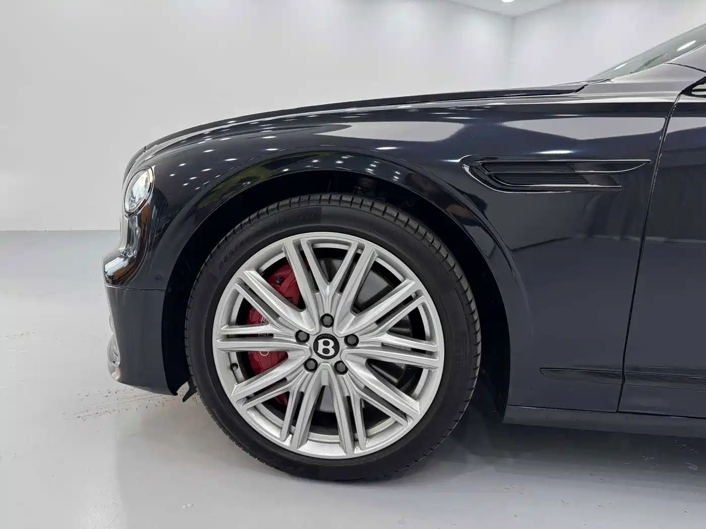 Bentley Flying Spur 2025 2023 4.0T V8 S