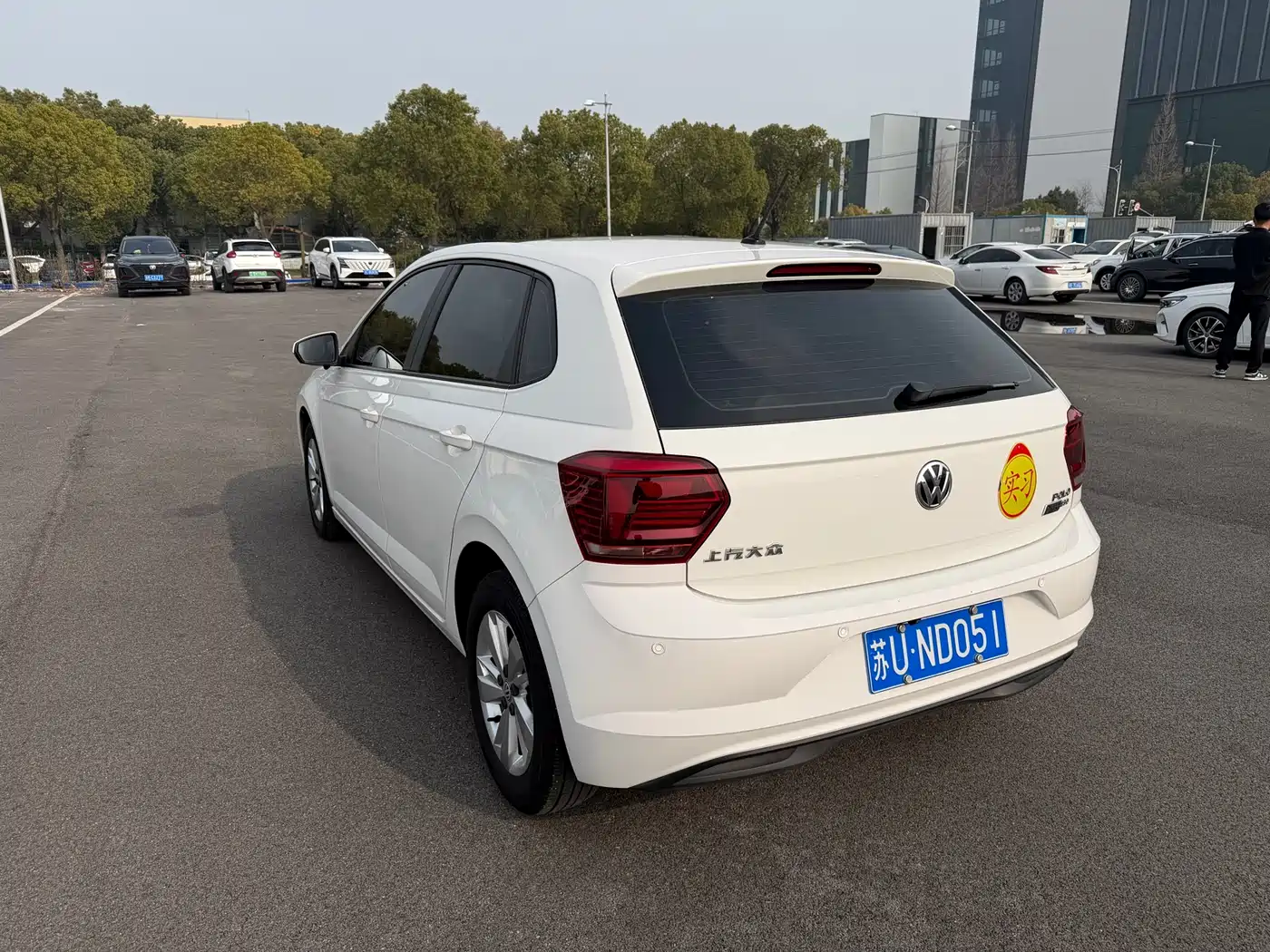 Volkswagen Polo 2019 Plus 1.5L Automatic Colorful Tech Edition фото 5