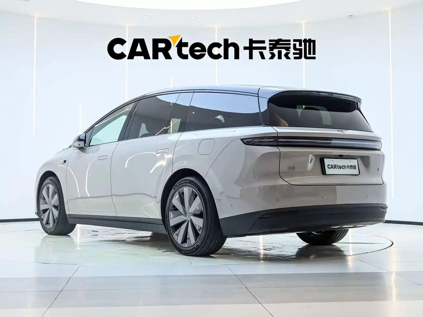 Li Auto Li i8 2025 2025 Standard Edition