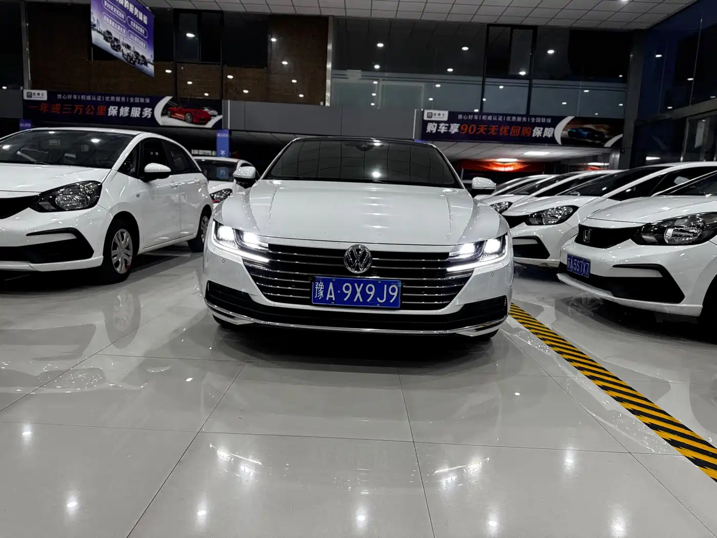 Volkswagen FAW-Volkswagen CC 2020 330TSI Glamour Version China VI фото 2