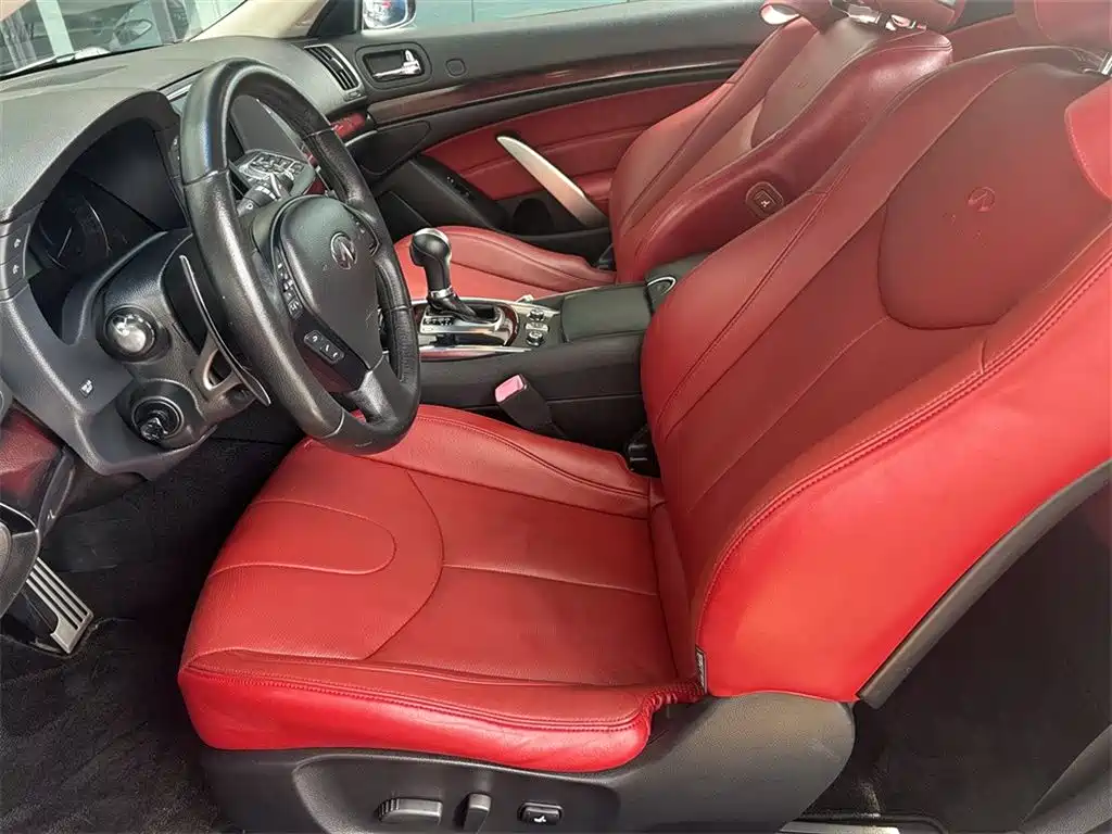 Infiniti G Series 2011 2010 G37 Hardtop Convertible Rosewood Edition