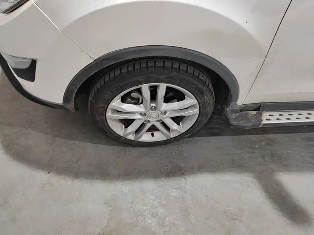 Фото 25 - Changan CS35
