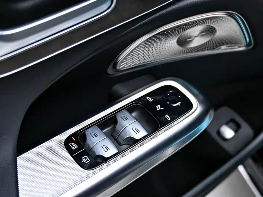 Mercedes-Benz E-Class 2025 Facelift E 300 L Premium фото 23