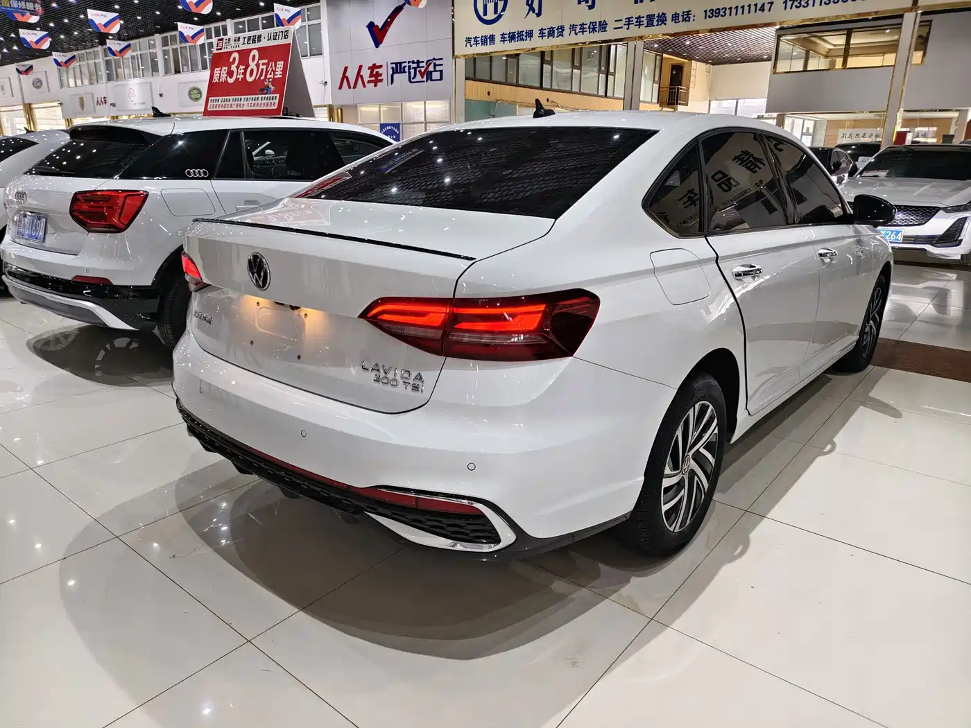 Фото 15 - Volkswagen Lavida