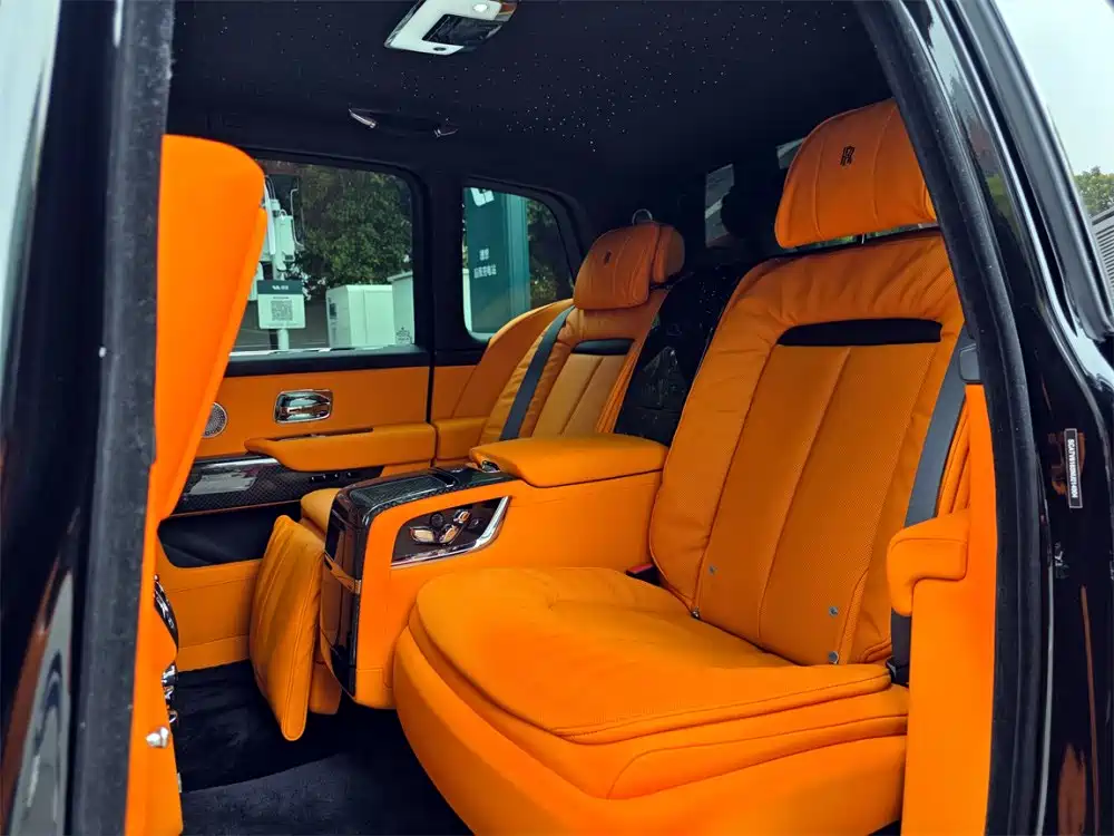 ROLLS-ROYCE CULLINAN