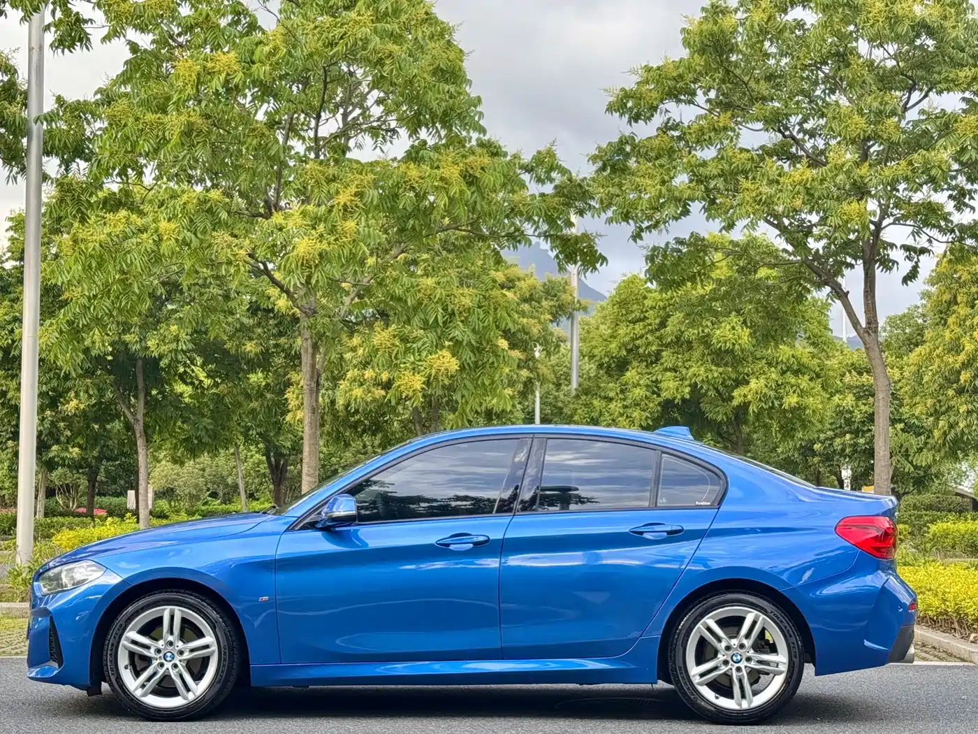 BMW 1 Series 2019 118i M Sport Package фото 4
