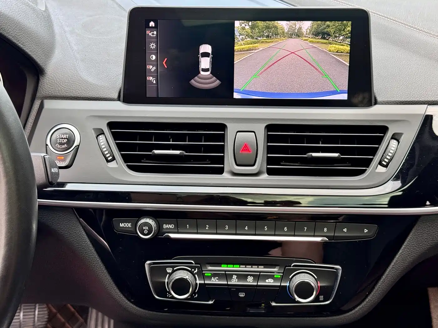 BMW 1 Series 2019 118i M Sport Package фото 15