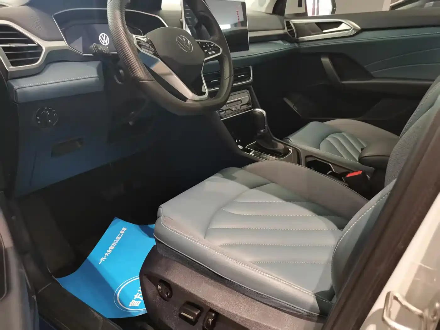 Volkswagen Tharu 2023 300TSI 2WD Full Moon Edition фото 12