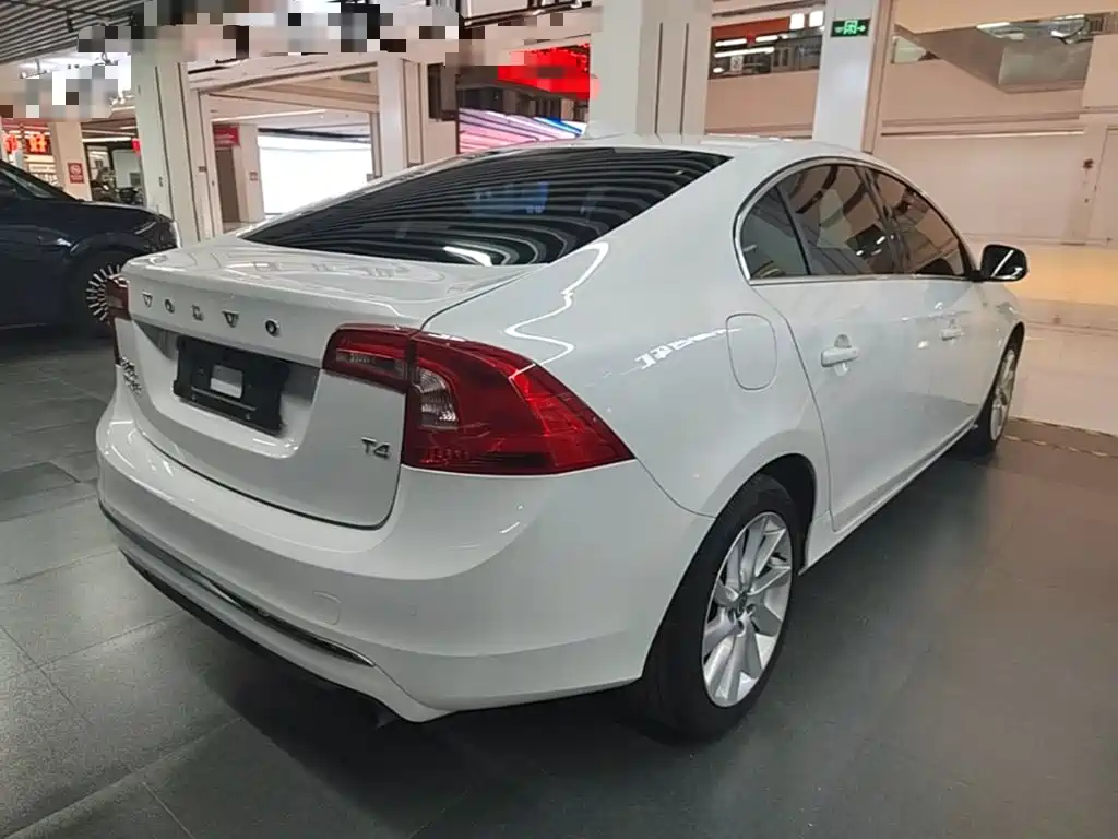 Volvo S60 2017 2017 S60L T4 Momentum