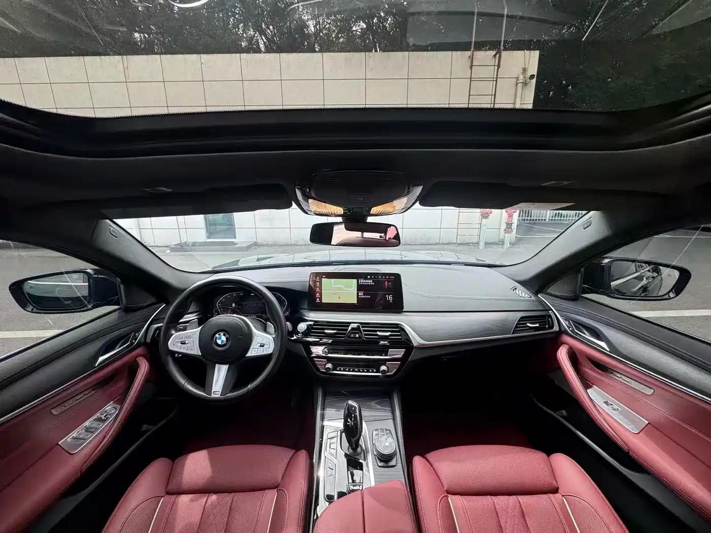 BMW 5 Series 2022 530Li Exclusive M Sport Package фото 7