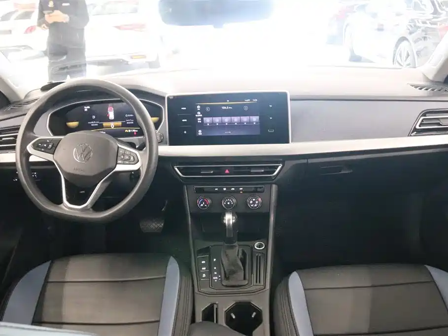 Volkswagen Lavida 2024 Model 1.5L Automatic Delight Edition фото 5