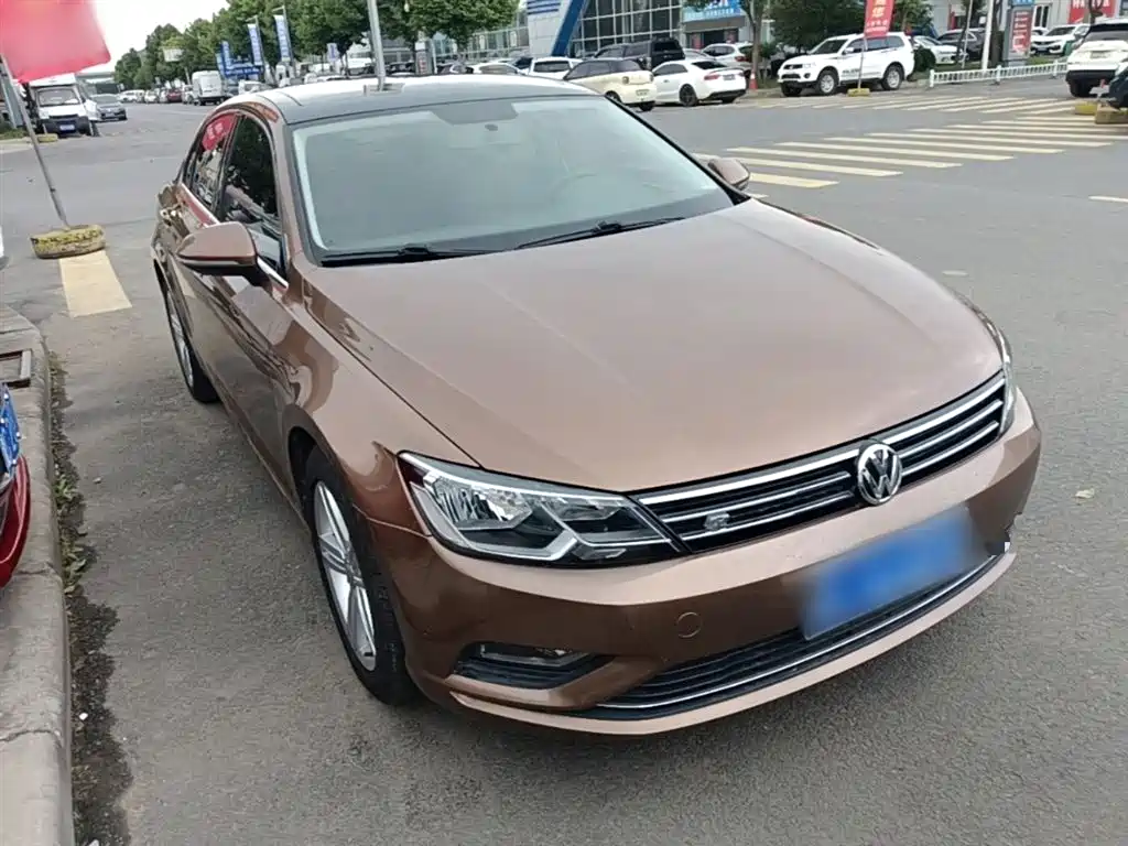 Volkswagen Lamando 2015 330TSI DSG Comfort фото 4