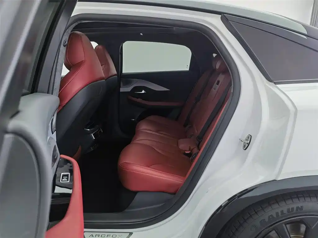 ARCFOX EXTREME FOX POLAR FOX ALPHA S