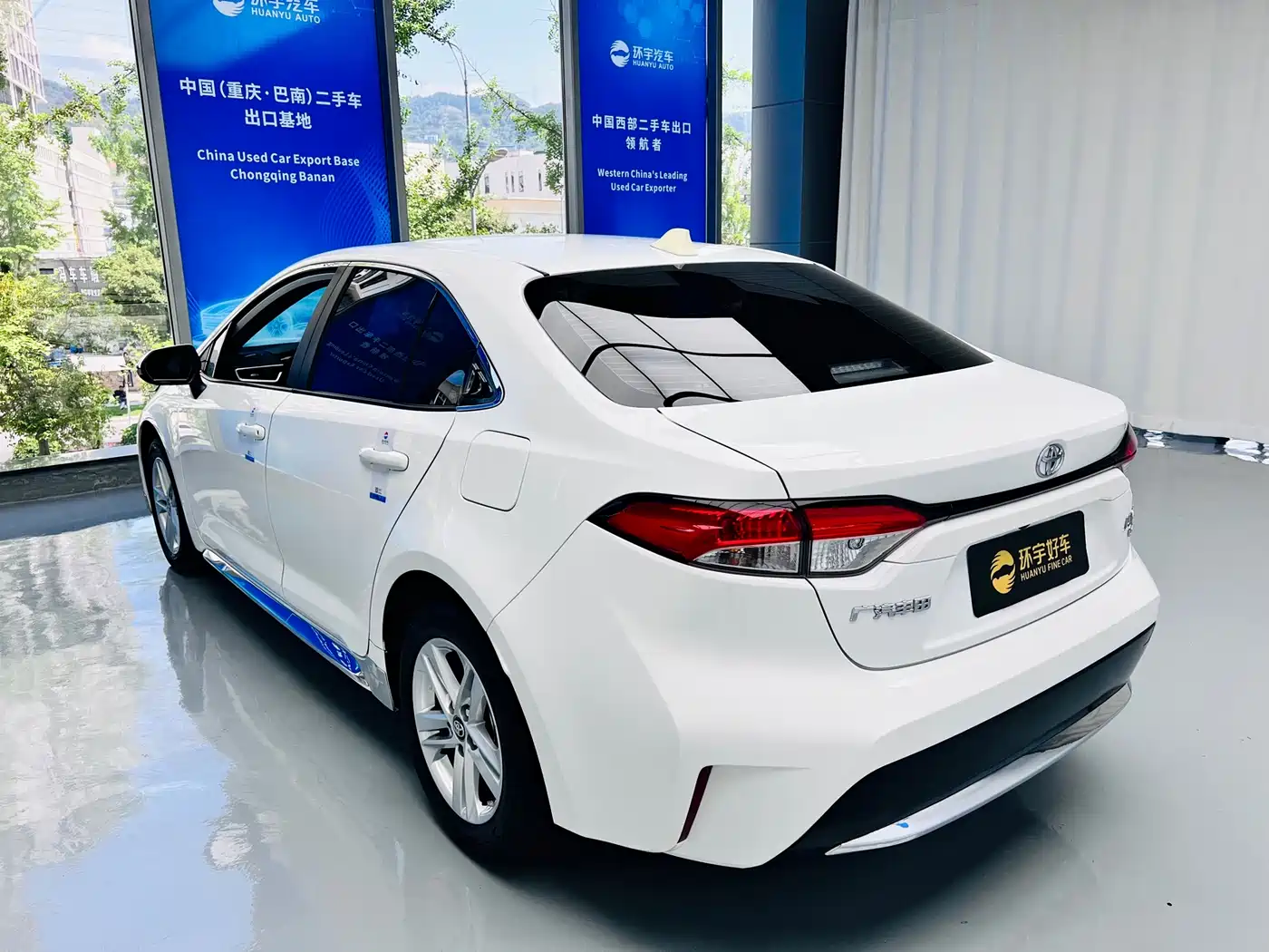 Toyota Levin 2022 185T CVT Luxury Edition фото 6