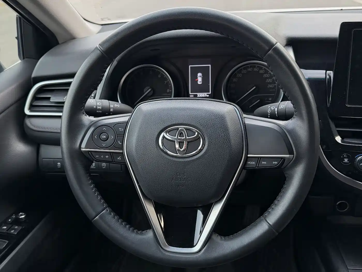 Toyota Camry 2021 2.0G Luxury Edition фото 10