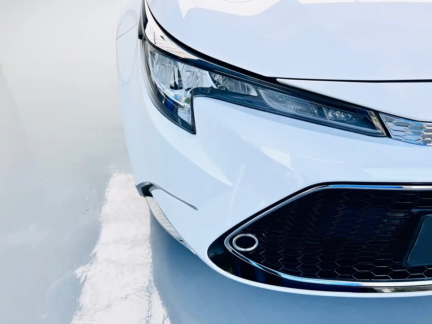 Toyota Levin 2022 185T CVT Luxury Edition фото 9