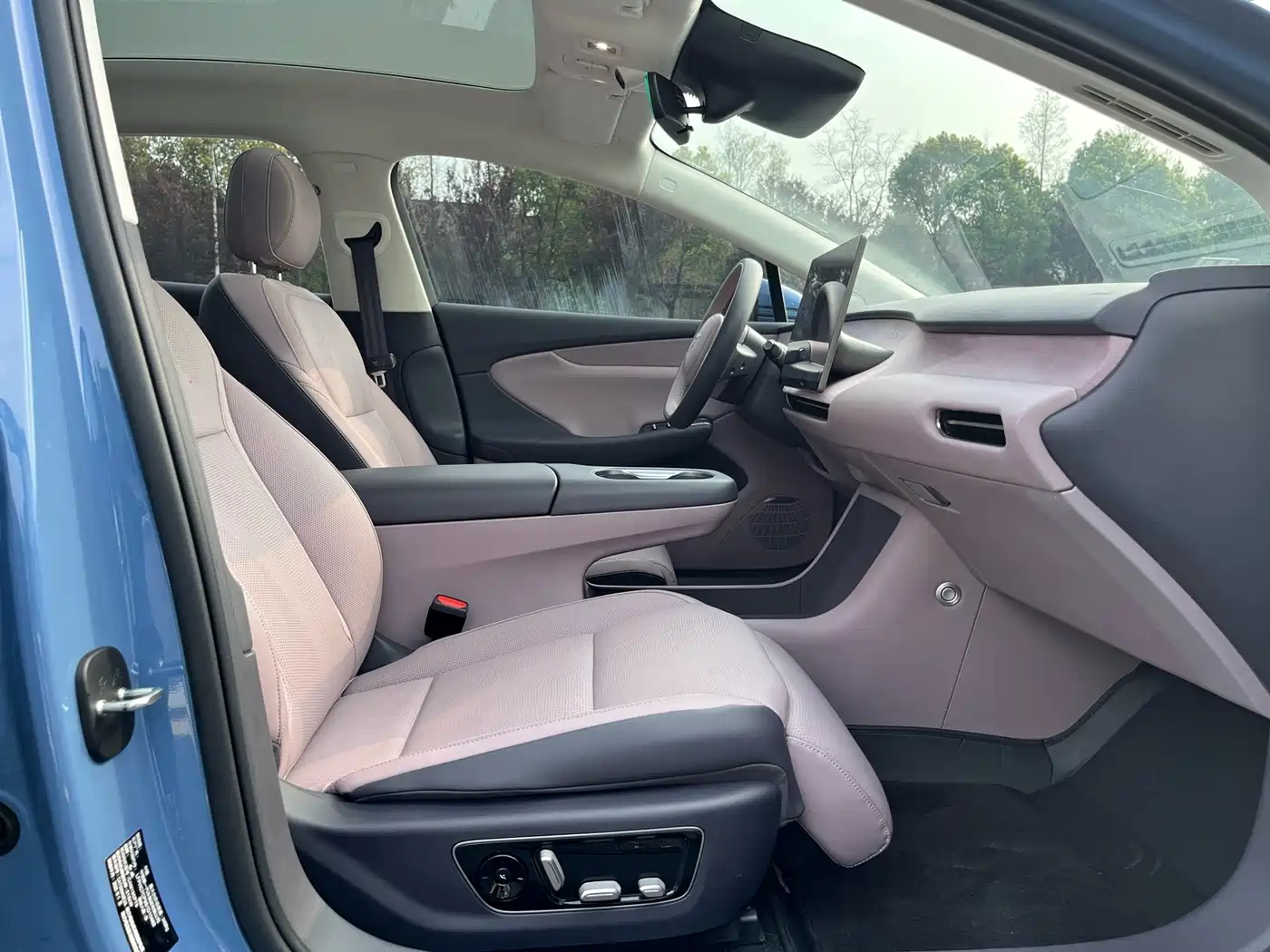 Hongqi HONGQI TIANGONG 05