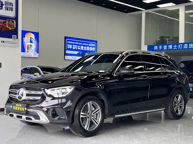 MERCEDES-BENZ GLC