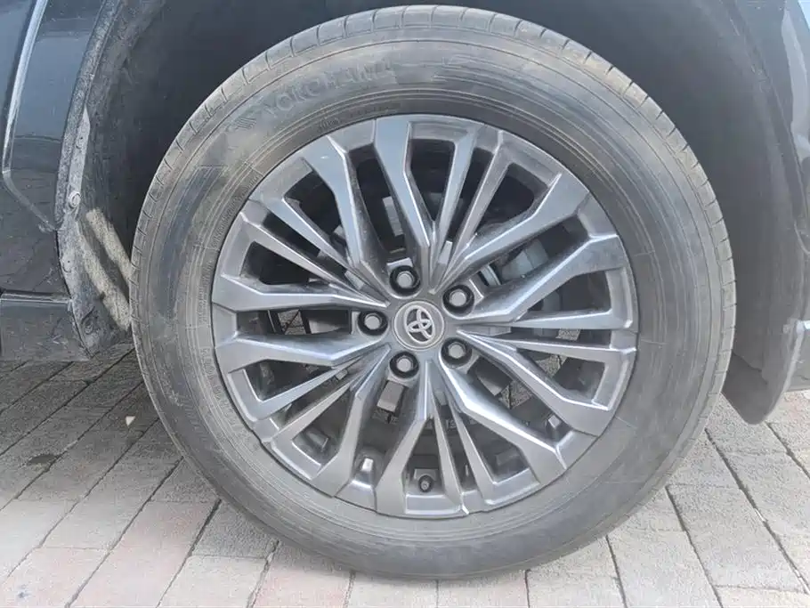TOYOTA WILANDA