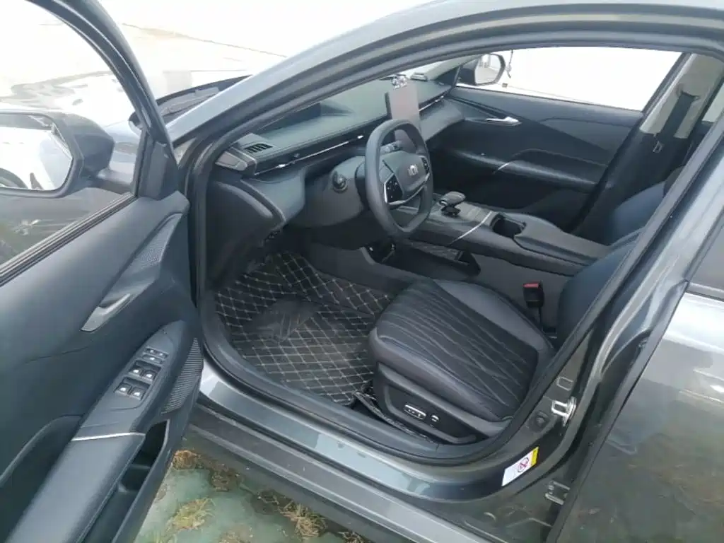 Changan Qiyuan A05 2024 2024 Deluxe Edition 70 Surpass