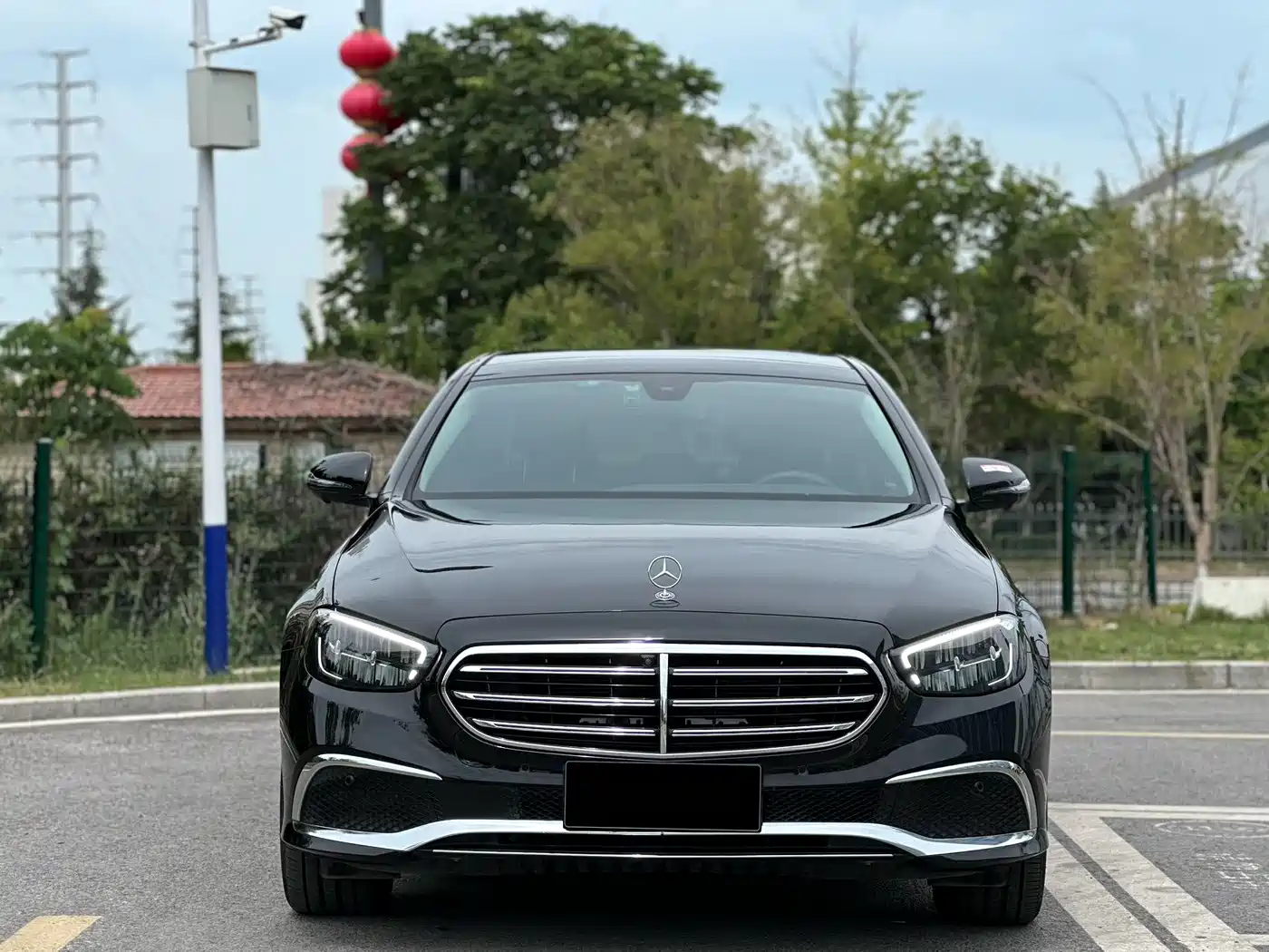 Mercedes-Benz E-Class 2023 E 300 L Luxury фото 3