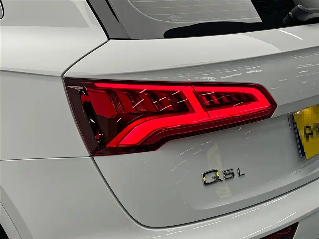 Audi Q5L 2018 40 TFSI Prestige Fashion (China V) фото 11