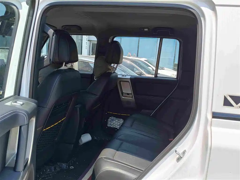 صورة 6 - iCAR V23