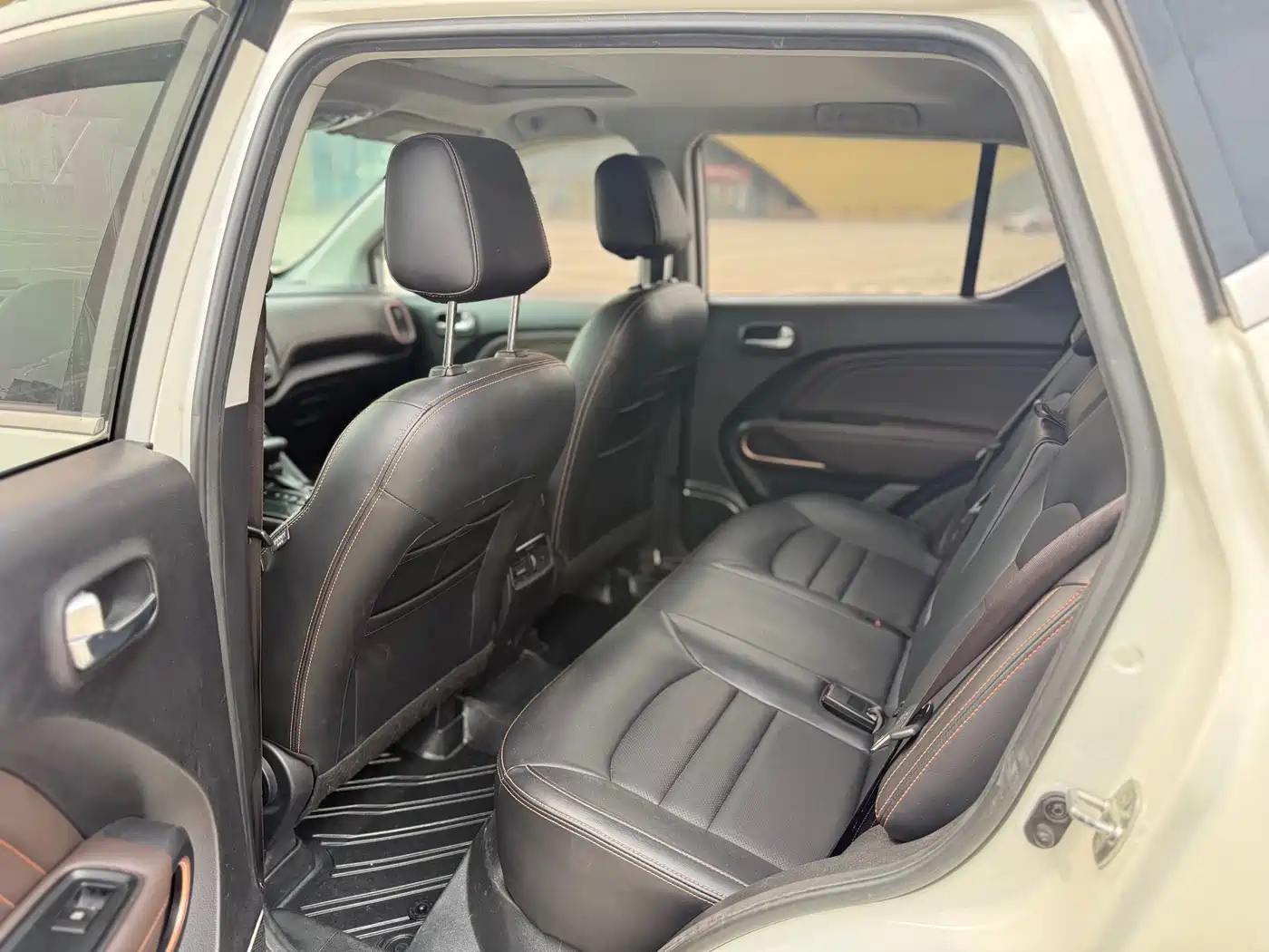 GAC Trumpchi Trumpchi GS3 2017 Model 200T Automatic Luxury Edition фото 5