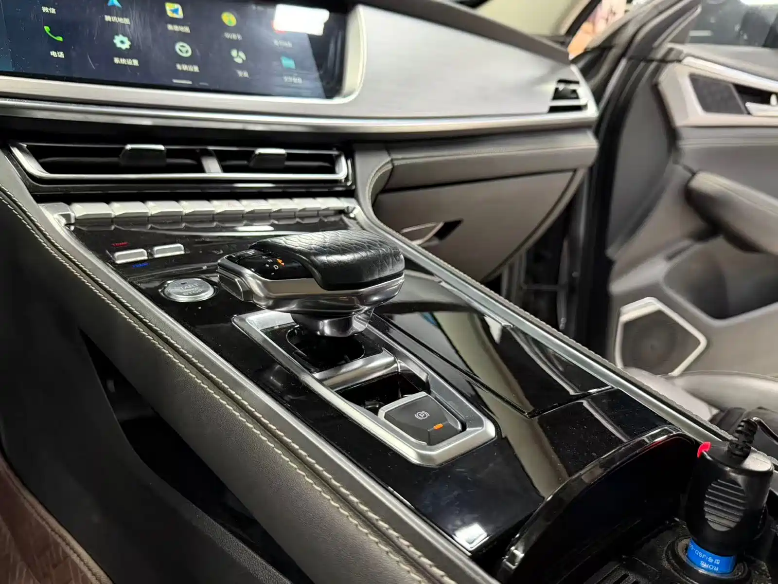 صورة 15 - Changan CS85