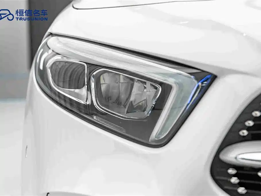 Mercedes-Benz A-Class 2019 A 200 L Sport Sedan фото 10