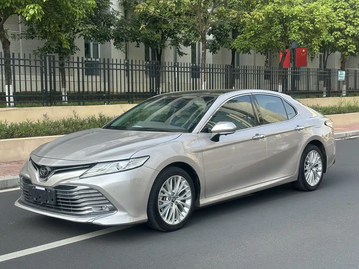 Toyota Camry 2019 2.5G Luxury (China V)