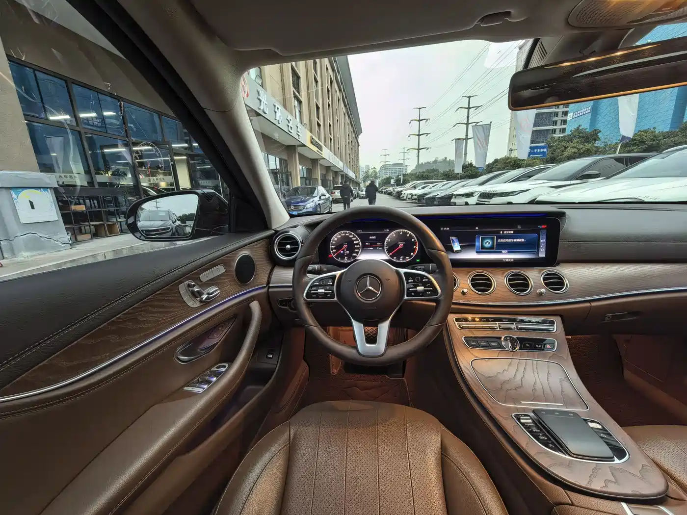 Mercedes-Benz E-Class 2019 Facelift E 300 L Fashion фото 15