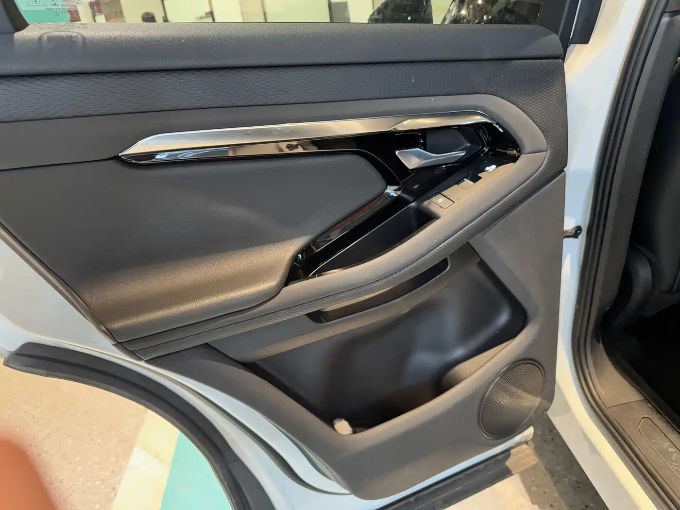 LAND ROVER RANGE ROVER AURORA