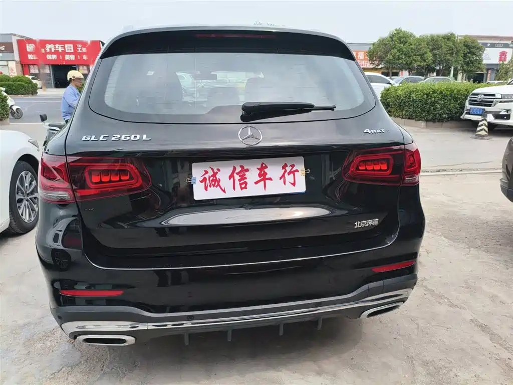 Mercedes-Benz GLC 2020 GLC 260 L 4MATIC Luxury фото 5