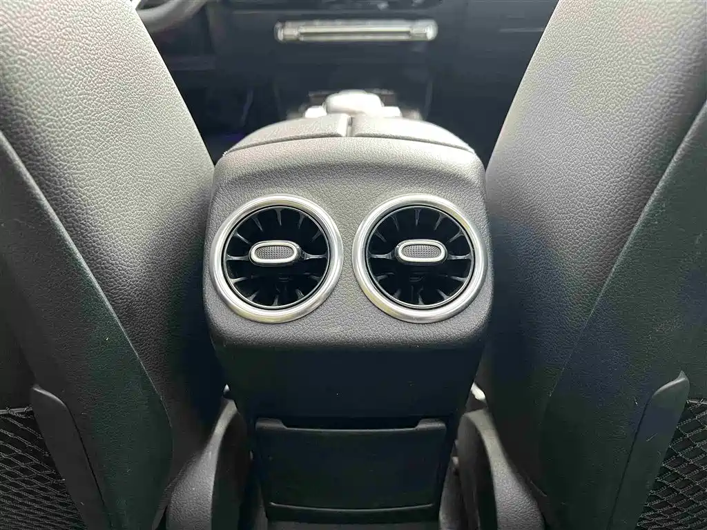 Mercedes-Benz A-Class 2019 A 200 L Sport Sedane Pioneer Special Edition фото 27