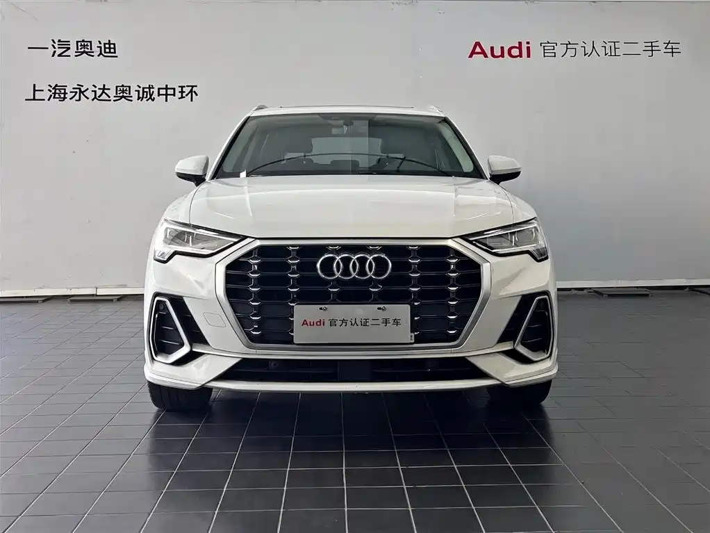 Audi Q3 2021 35 TFSI Fashion Sport фото 2