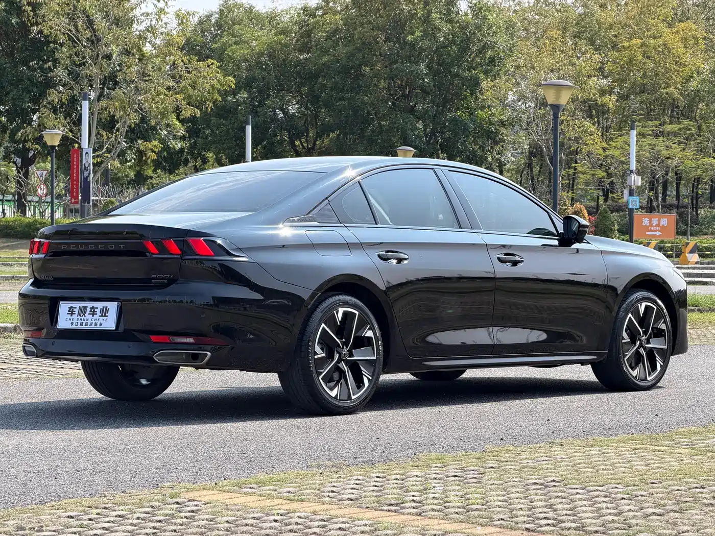 PEUGEOT 508