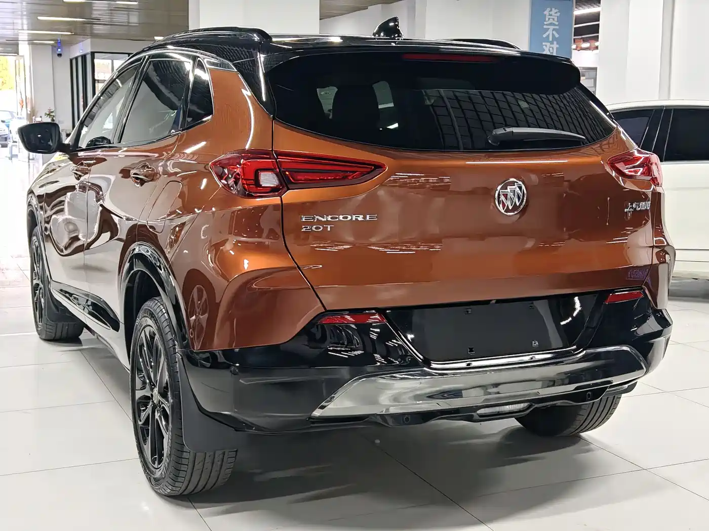 Buick Encore 2020 20T CVT Luxury Edition фото 4